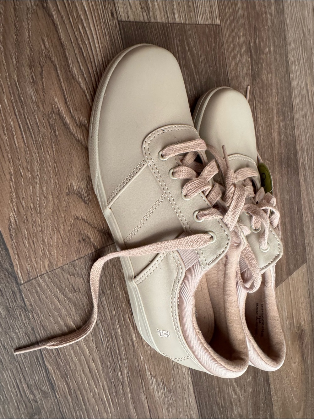 Grasshoppers Women’s Lace-Up Sneakers in Light Pink Cream